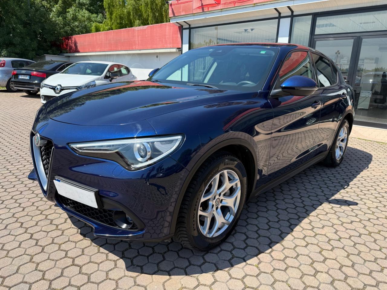 Alfa Romeo Stelvio 2.2 Turbodiesel 190 CV AT8 Q4 Business