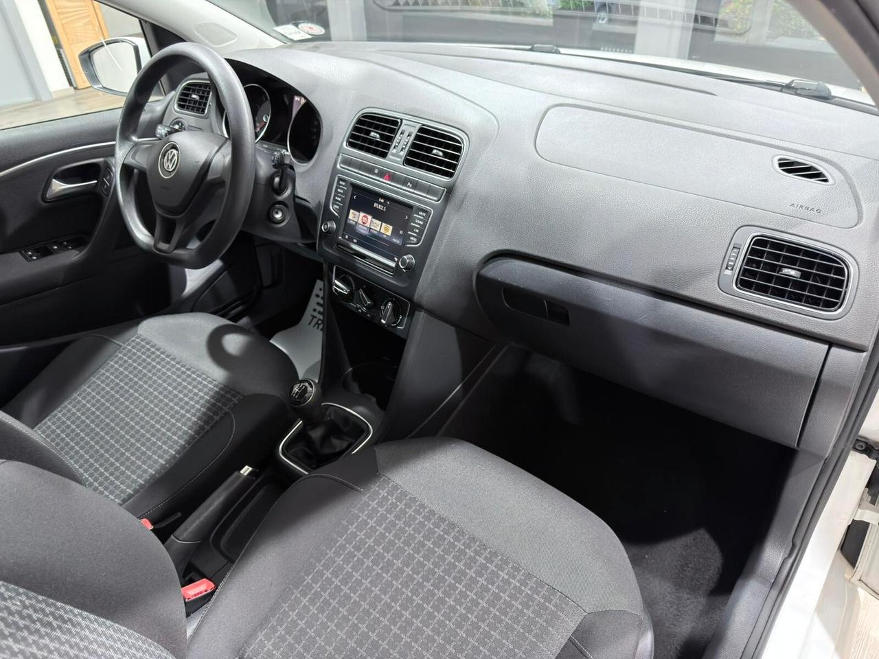 VOLKSWAGEN POLO 1.0 75CV 5P 2016 80.000KM