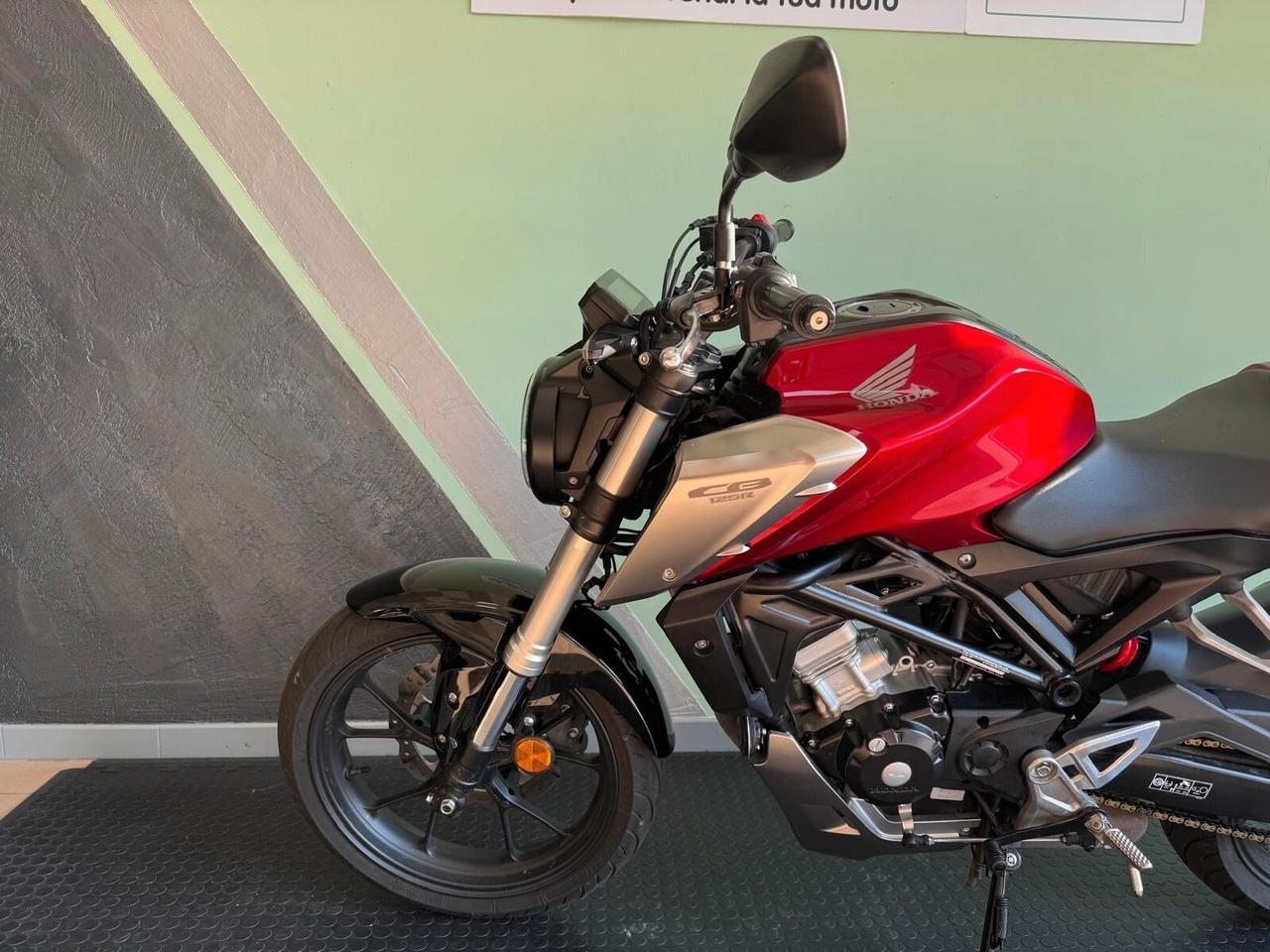 Honda CB 125 R *TUA A 48 EURO AL MESE CON FORMULA 50%