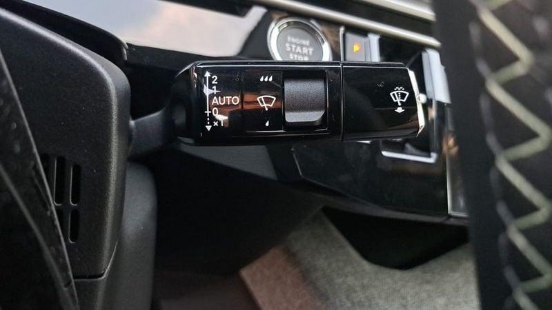 Peugeot 3008 Hybrid 145 e-DCS6 GT LINE
