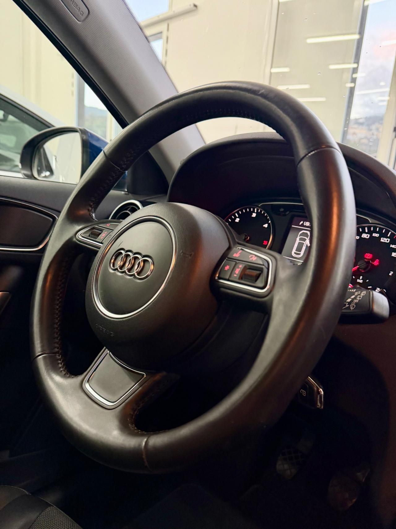 Audi A1 SPB 1.6 TDI Attraction FINANZIABILE