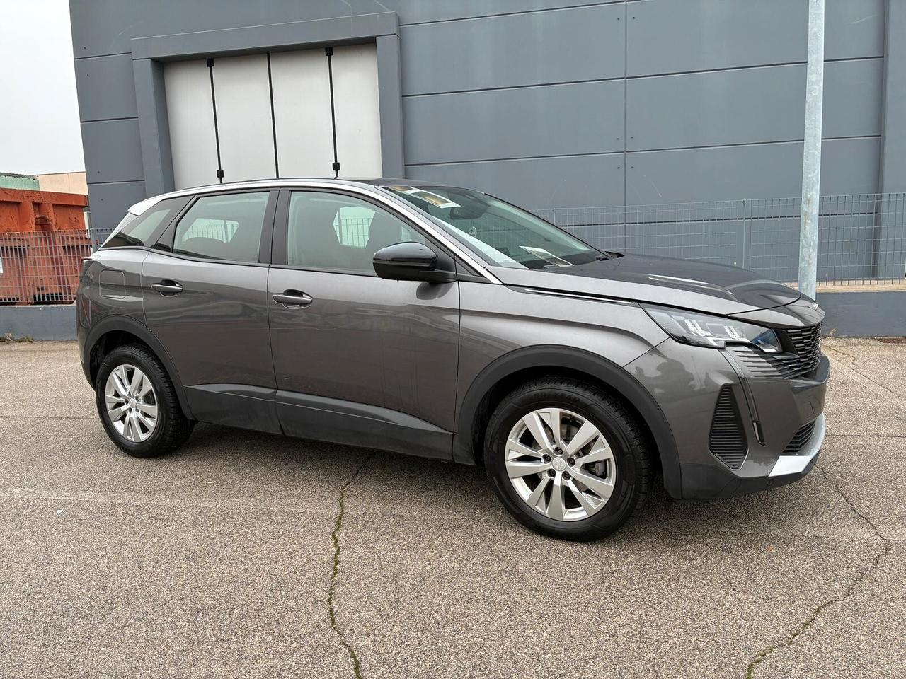 Peugeot 3008 BlueHDi 130 S&S EAT8 Active Pack