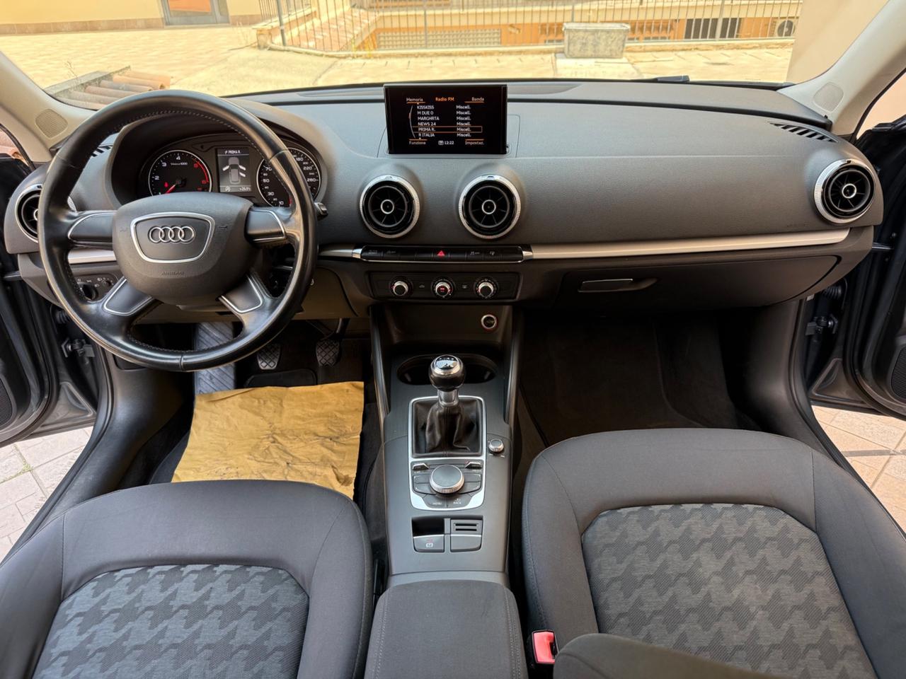 Audi A3 1.6 TDI ultra Attraction