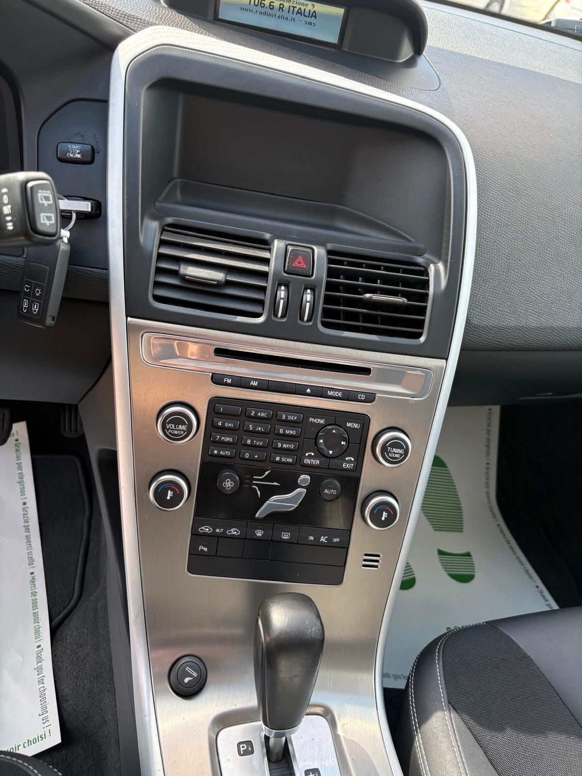Volvo XC 60 XC60 D3 Geartronic R-design