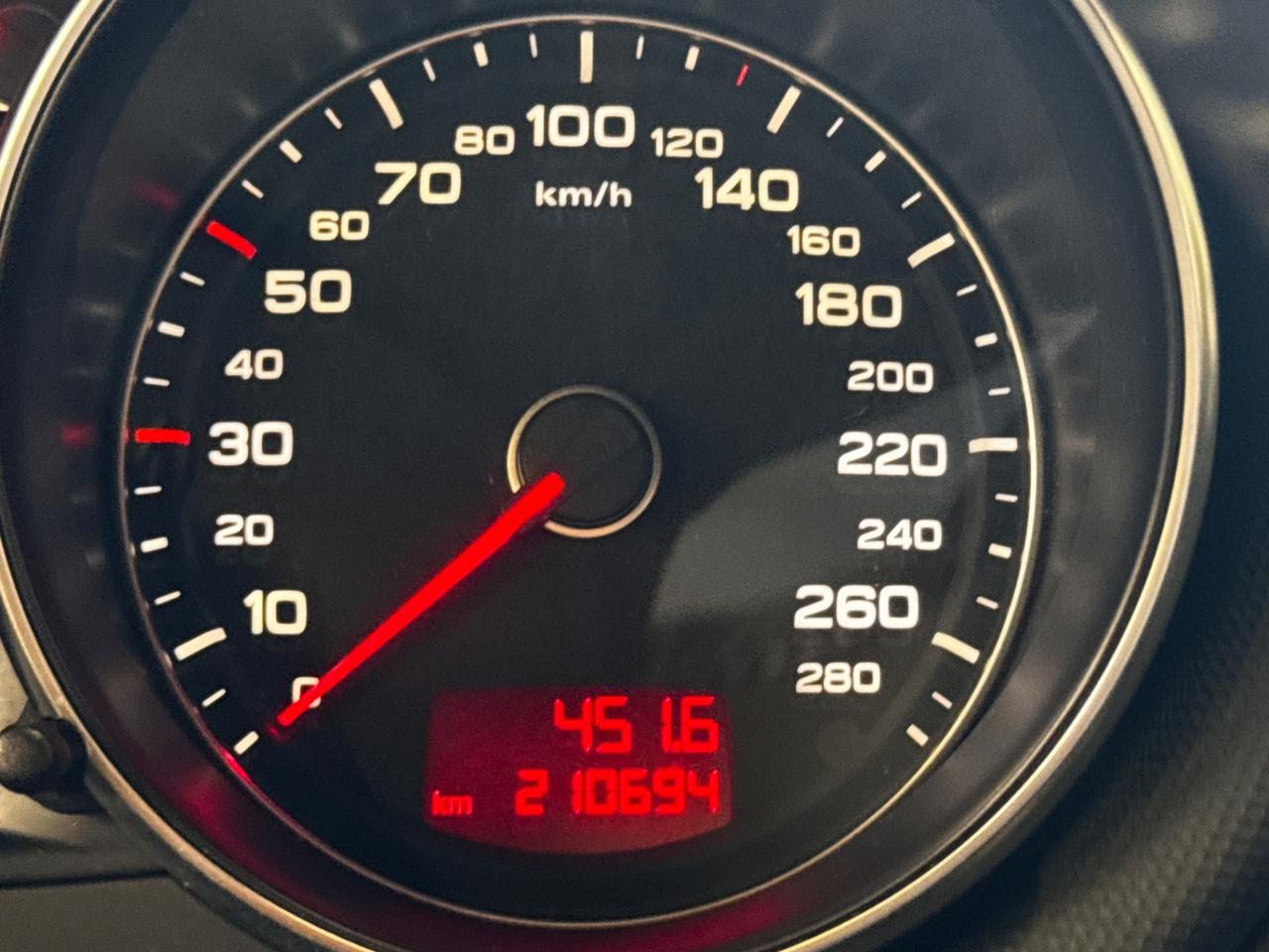Audi TT Coupé 1.8 TFSI Advanced plus