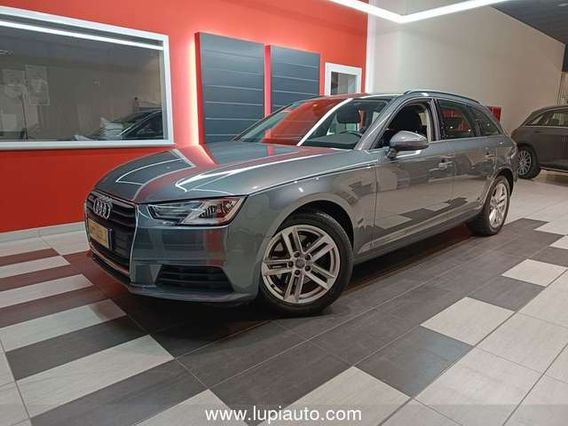 Audi A4 Avant 2.0 tfsi g-tron Business Sport 170CV 2018