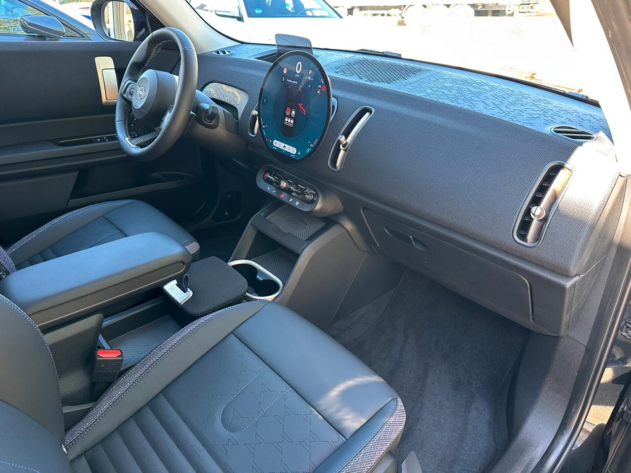 Mini Countryman C Autom. / PANORAMA / R18 / LED / PELLE / Full LED