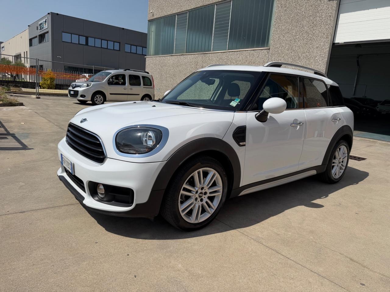 Mini Cooper D Countryman 2.0 Business Automatica