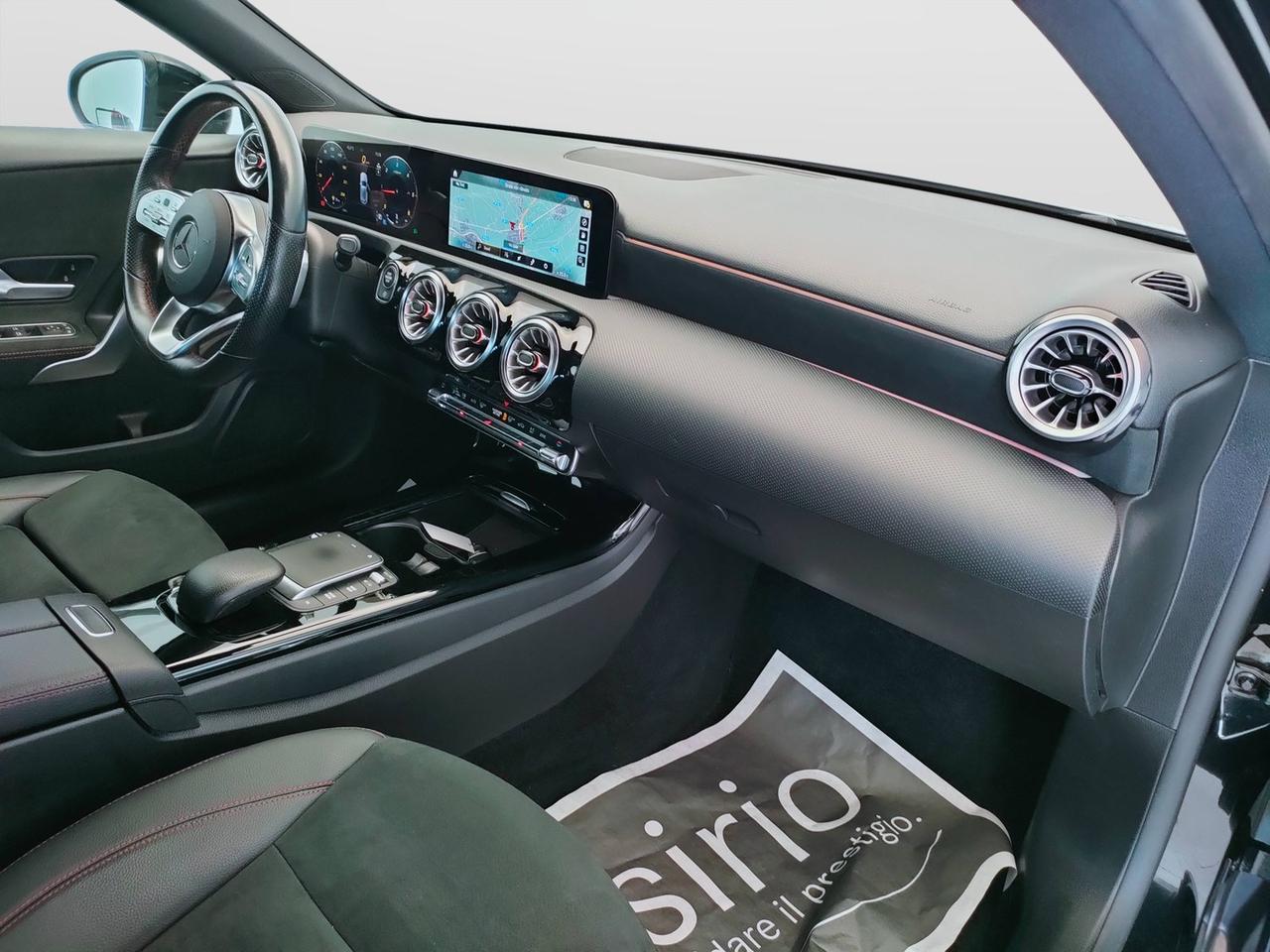Mercedes-Benz Classe A - W177 2018 - A 180 d Premium auto