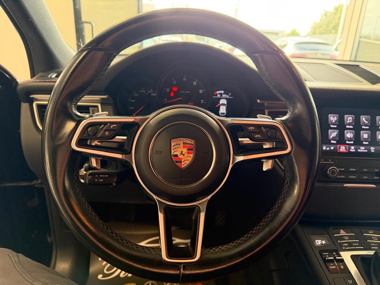 PORSCHE MACAN 2.0 BENZINA 252CV PDK PELLE NAVI CAM ANNO 2017