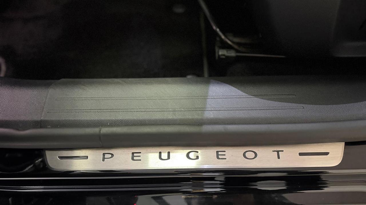 Peugeot 208 PureTech 100 Stop&Start 5 porte GT