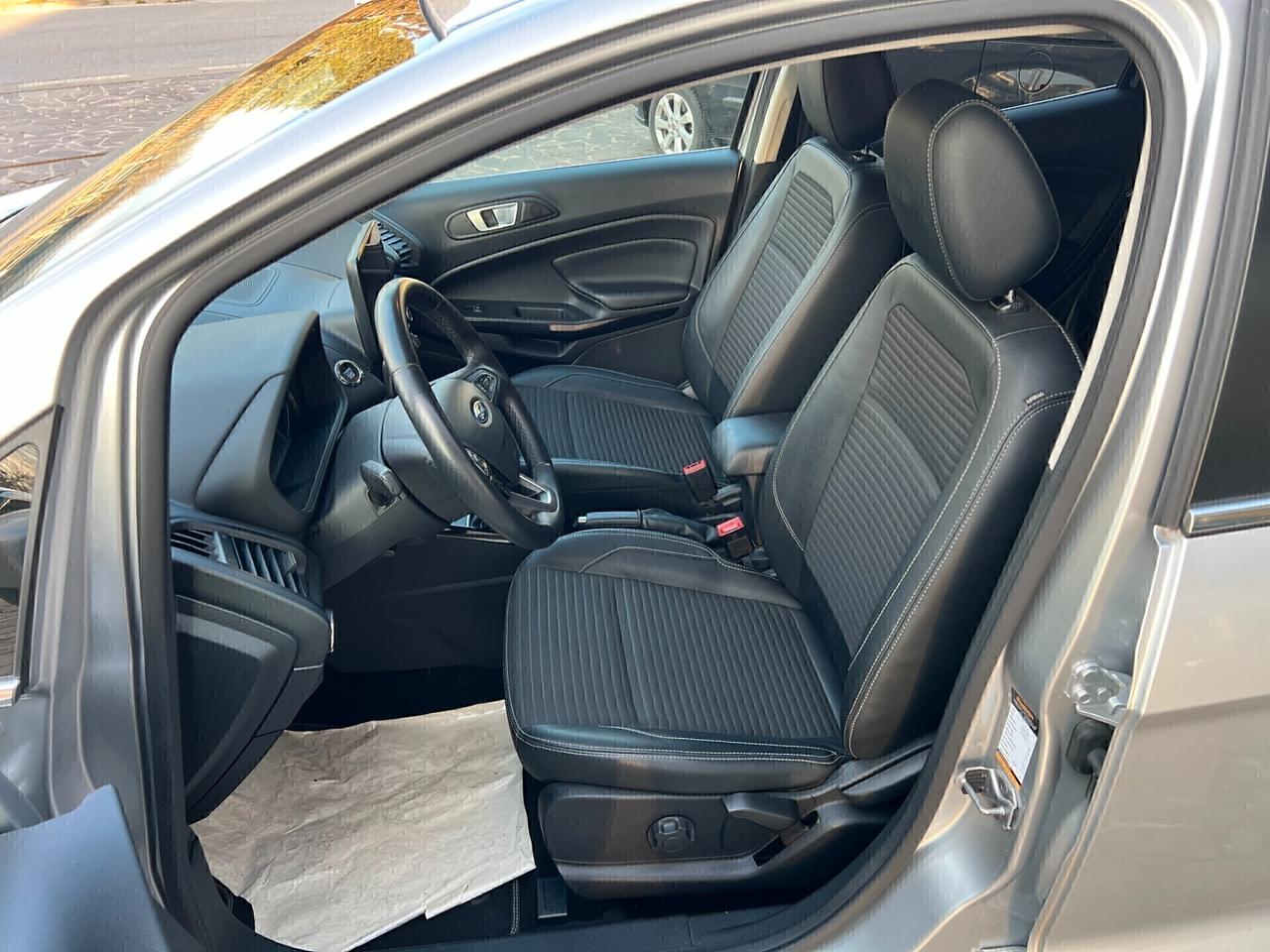 Ford EcoSport 1.0 EcoBoost 100 CV Titanium