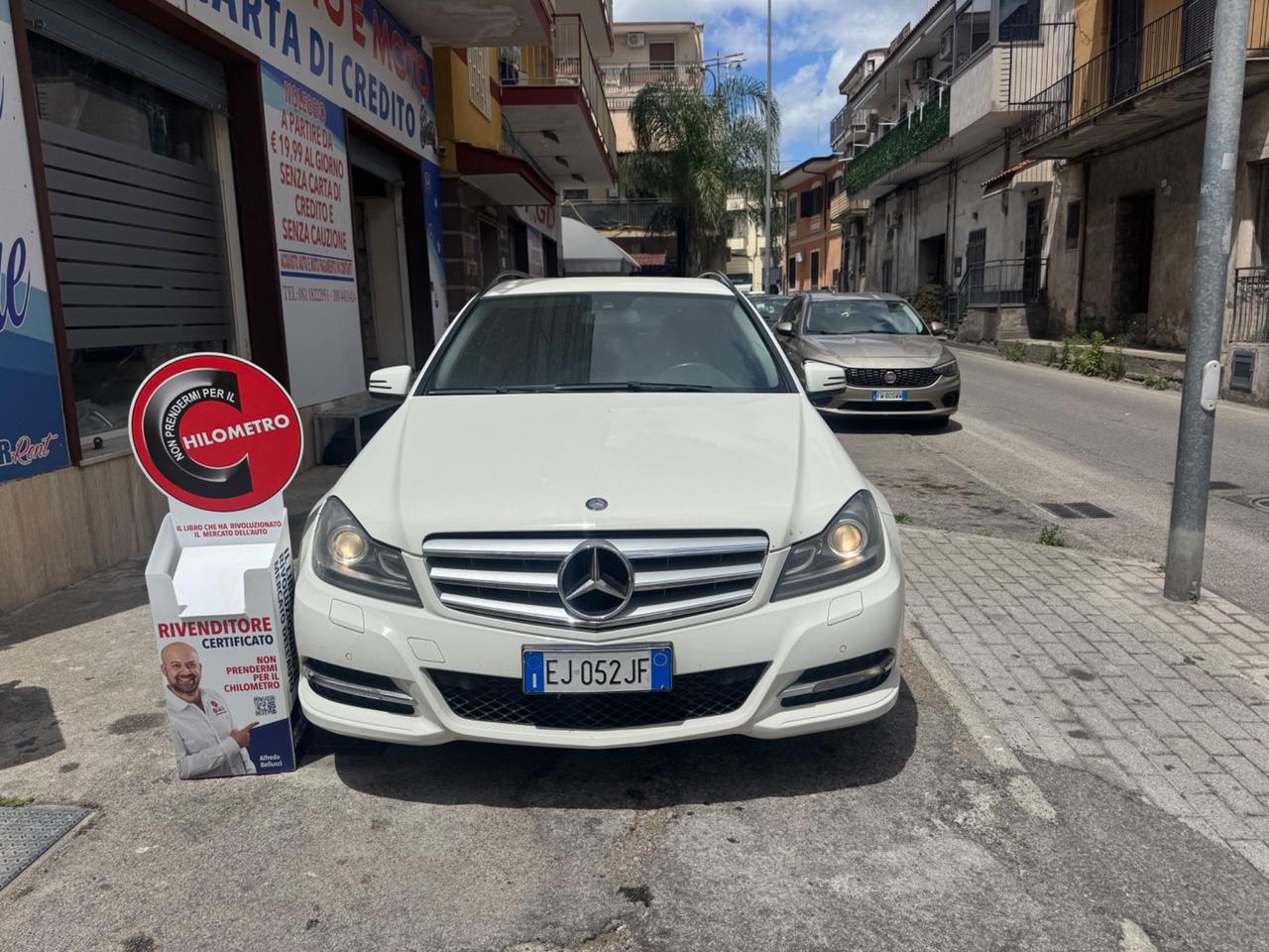Mercedes-benz C 220 CDI BlueEFFICIENCY Avantgarde