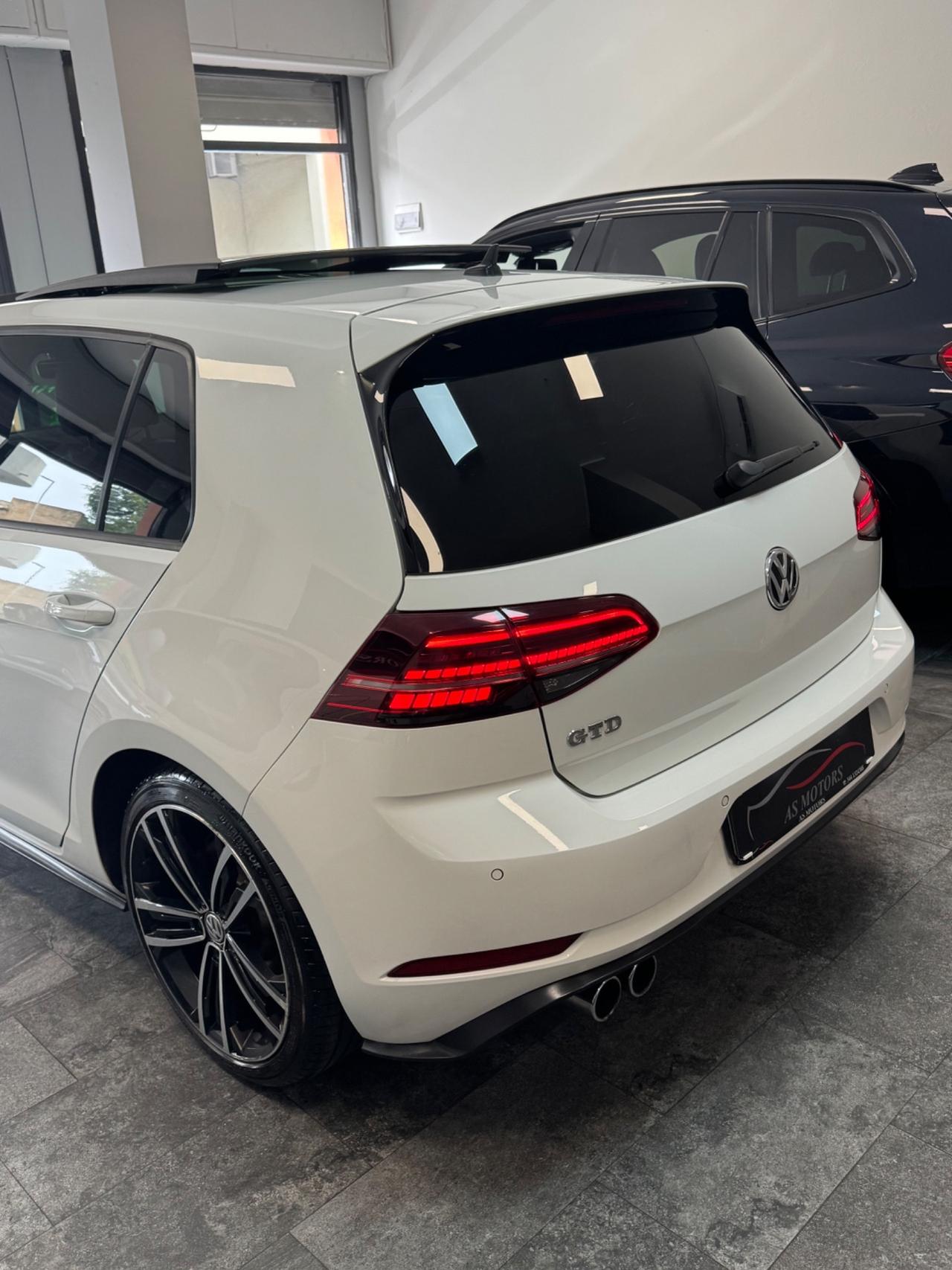 VW GOLF 7.5 GTD 2.0 184 CV TETTO APRIBILE