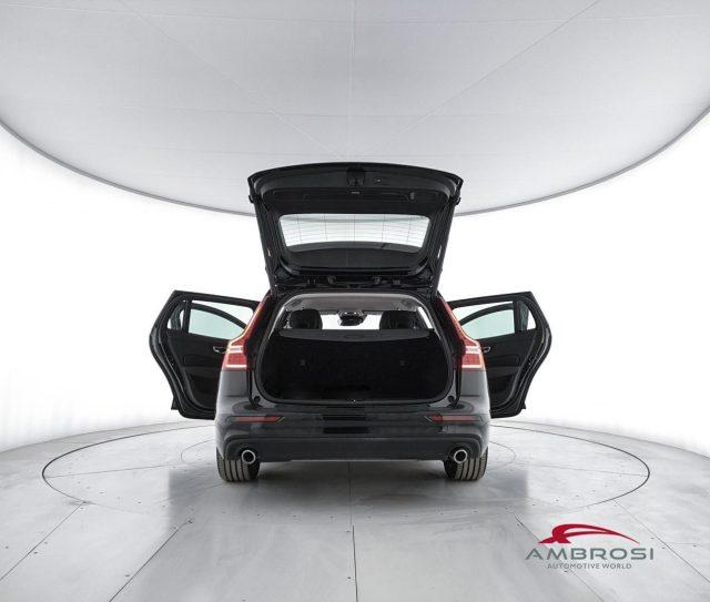 VOLVO V60 D4 Business