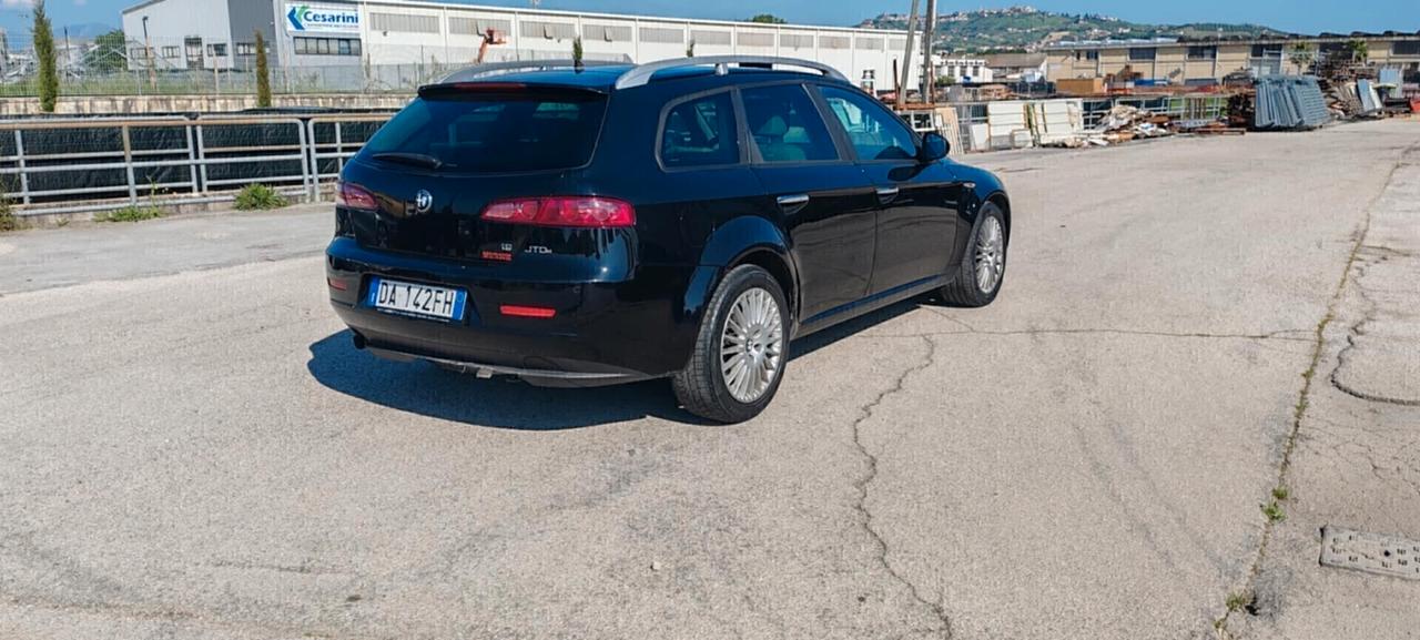 Alfa Romeo 159 1.9 JTDm 16V Distinctive