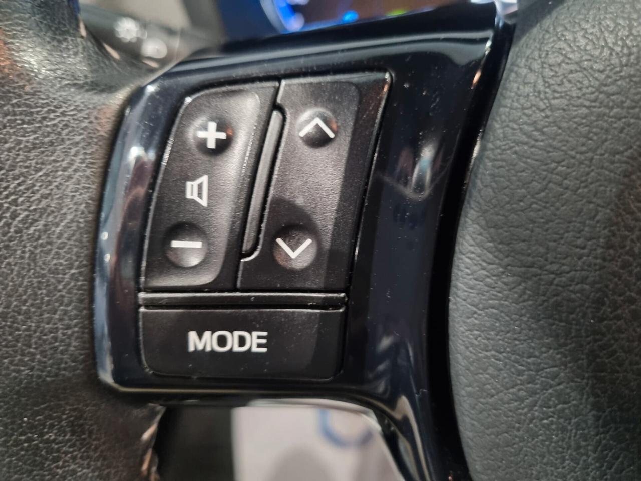 Toyota Yaris 1.5 Hybrid 5 porte Active