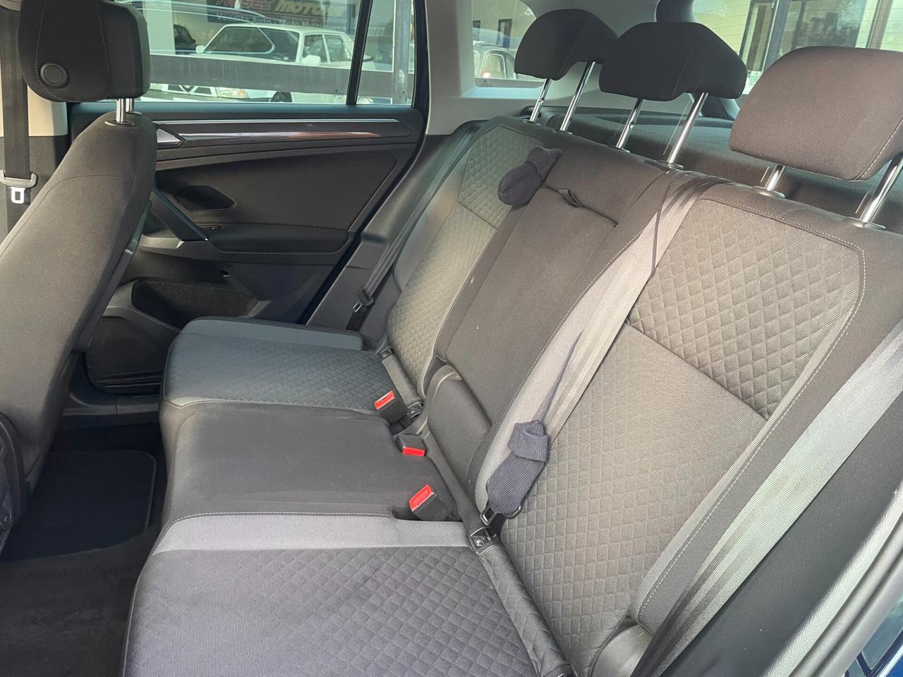 Volkswagen Tiguan 2.0 TDI SCR DSG Business BlueMotion Technology