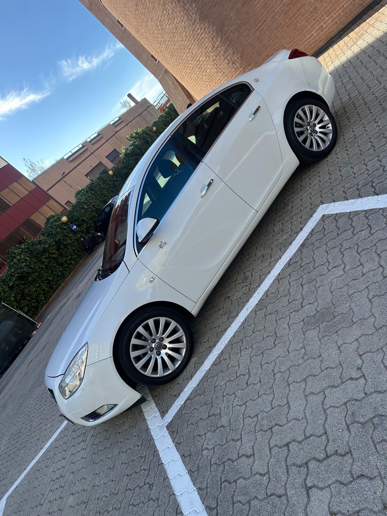Opel Insignia 2.0 CDTI 4 porte aut. Cosmo