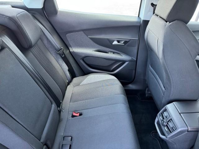Peugeot 3008 1.5 bluehdi Business s&s 130cv eat8