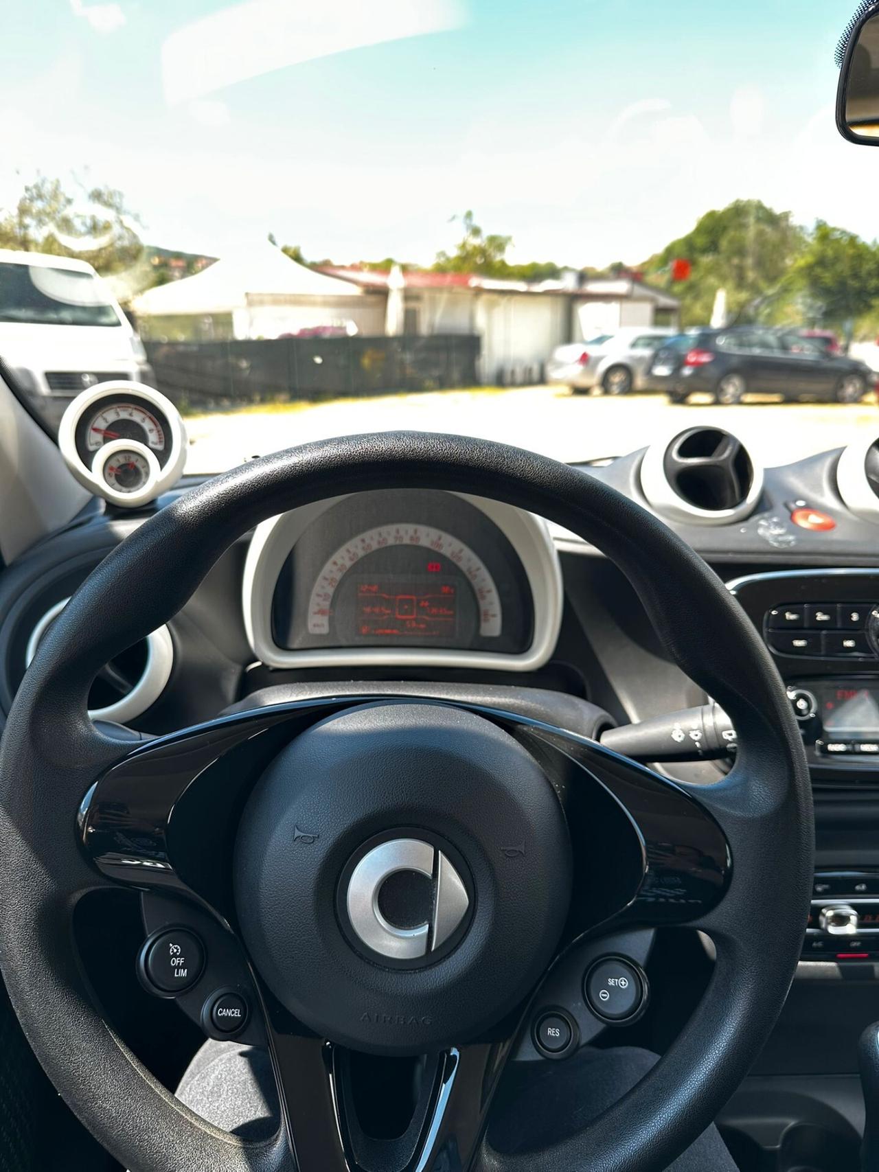 Smart ForFour 70 1.0 Youngster
