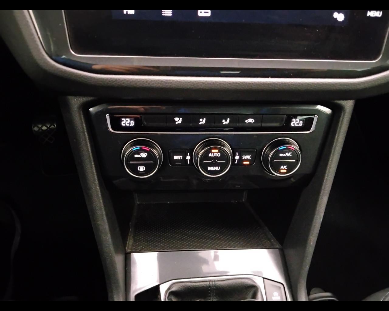 VOLKSWAGEN Tiguan II 2016 - Tiguan 2.0 tdi Sport 150cv