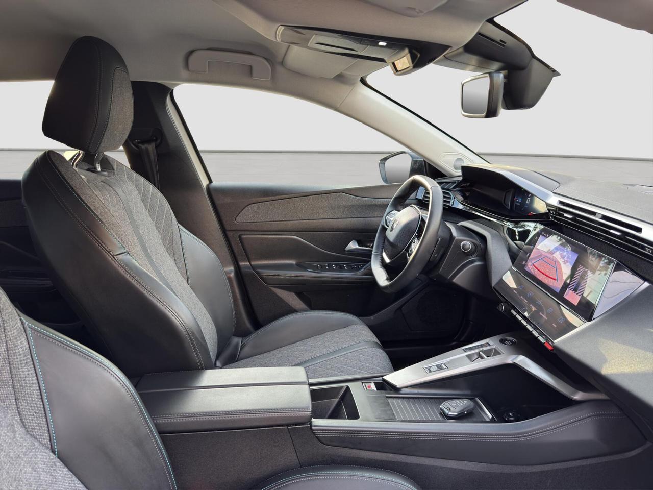 Peugeot 408 1.2 131cv puretech Allure Pack 2024