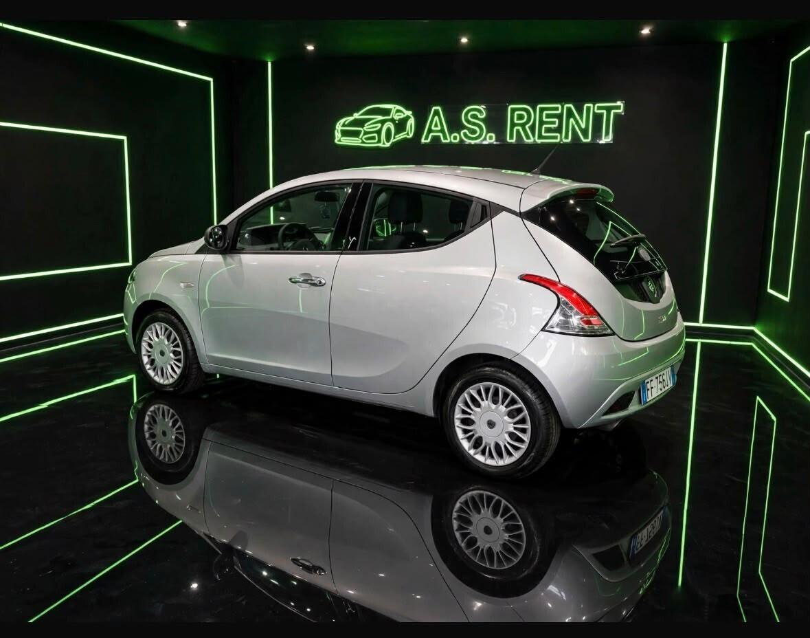 Lancia Ypsilon 1.3 MJT 16V 95 CV 5 porte S&S Gold