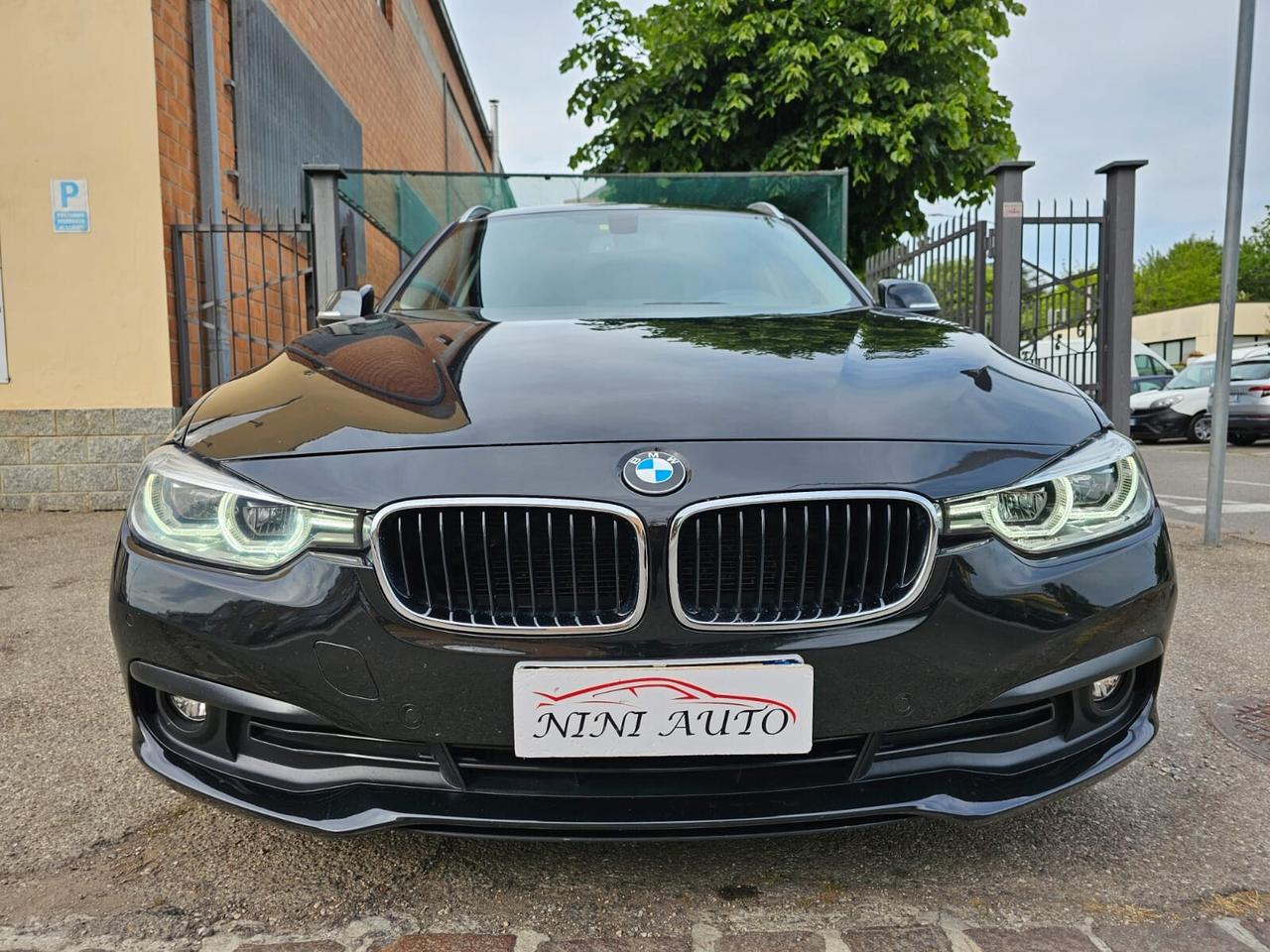 Bmw 316d 115cv Touring Sport*Aut*Bi-Xeno*Navi*Pdc*17*