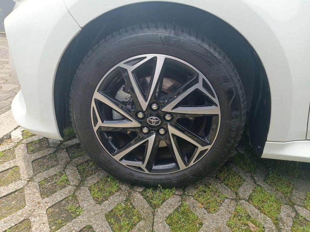 Toyota Yaris 1.5 VVT-iE Hybrid Lounge E-CVT