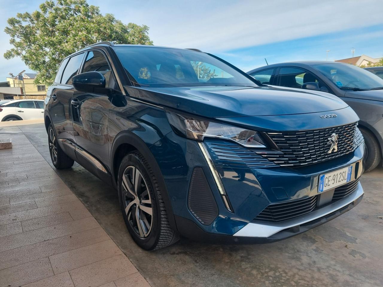 Peugeot 5008 BlueHDi 130 S&S EAT8 Allure Pack