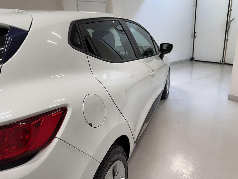 Renault Clio TCe 90 GPL 5Pt Moschino Life