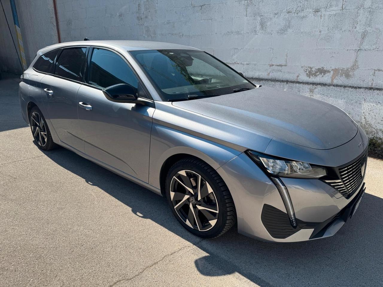 Peugeot 308 BlueHDi 130 S&S EAT8 SW Allure Pack