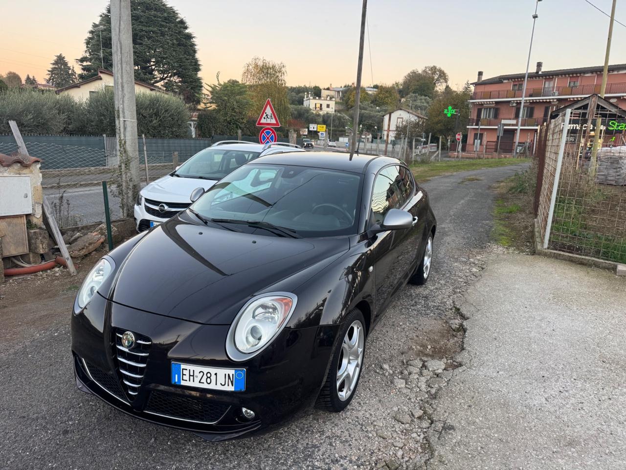 Alfa Romeo MiTo 1.6 JTDm-2 S&S Distinctive Sport Pack