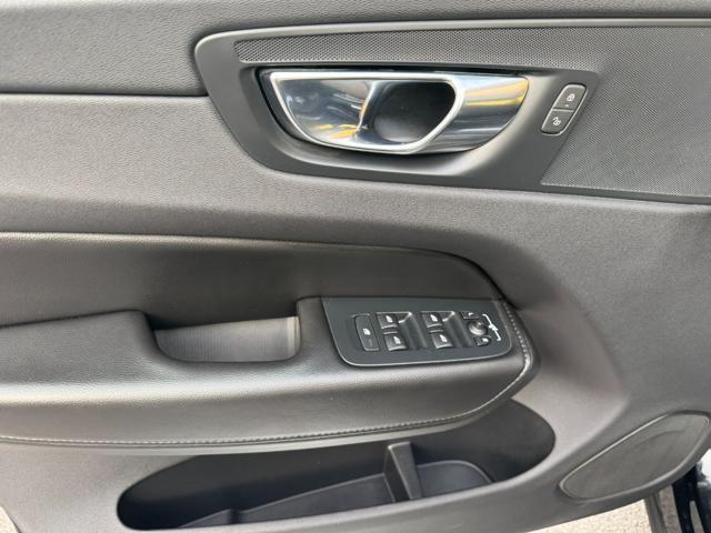 VOLVO XC60 T6 Recharge Plug-in Hybrid AWD Inscription Express