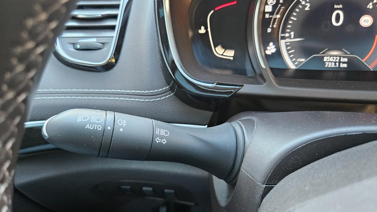 Renault Espace 2.0 dci Initiale Paris 4 CONTROL 200cv 7 POSTI edc
