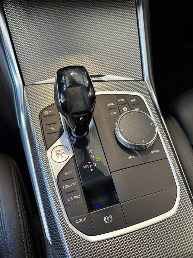 BMW 320 d 48V xDrive Touring Msport-18"-Camera-Carplay-IVA