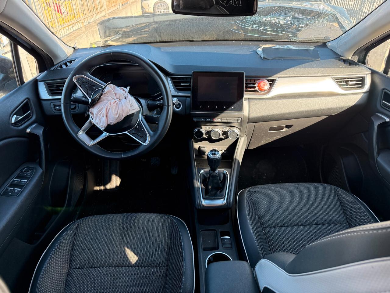 RENAULT CAPTUR 2020 1.5 DIESEL 95CV *SINISTRATA