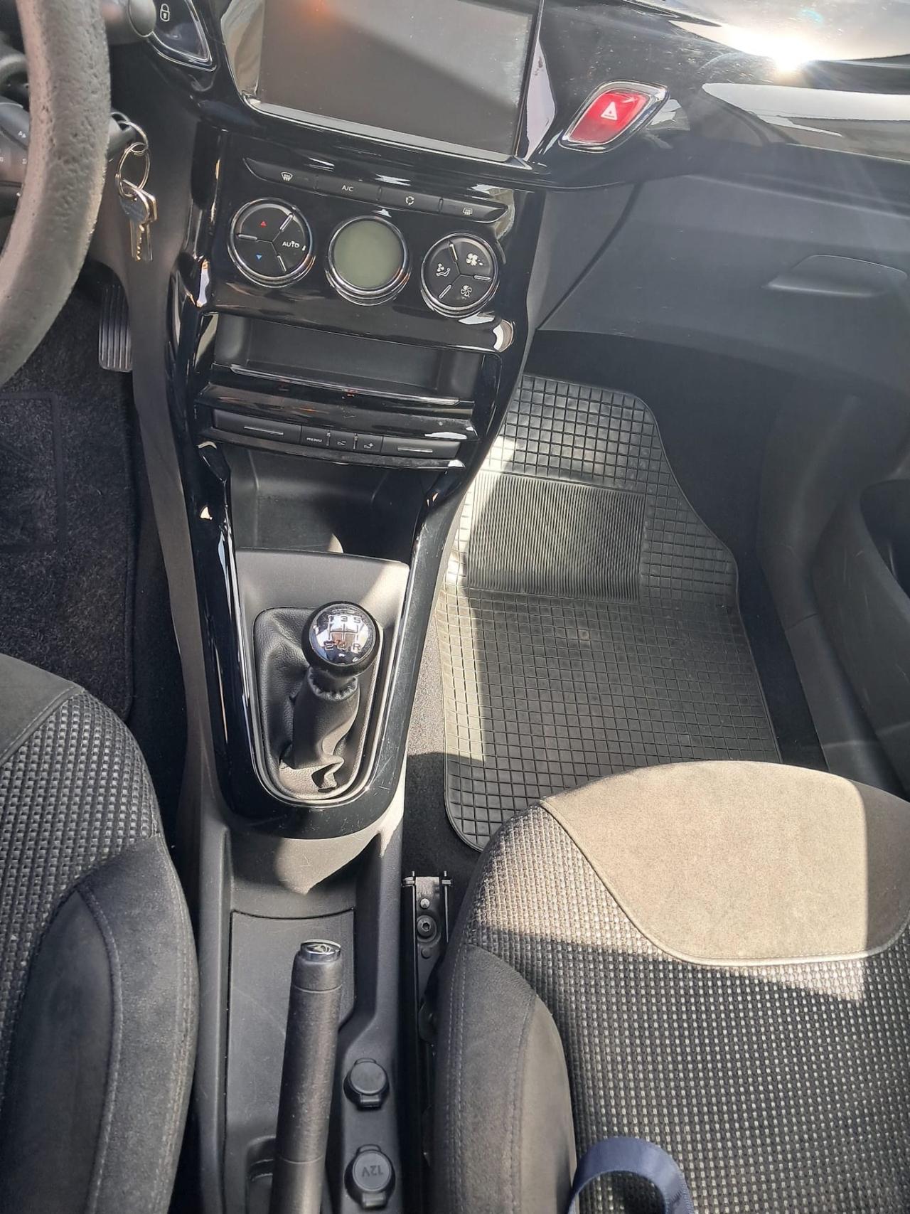 Citroen C3 BlueHDi 75cv AIRDREAM NAVI/LED2016