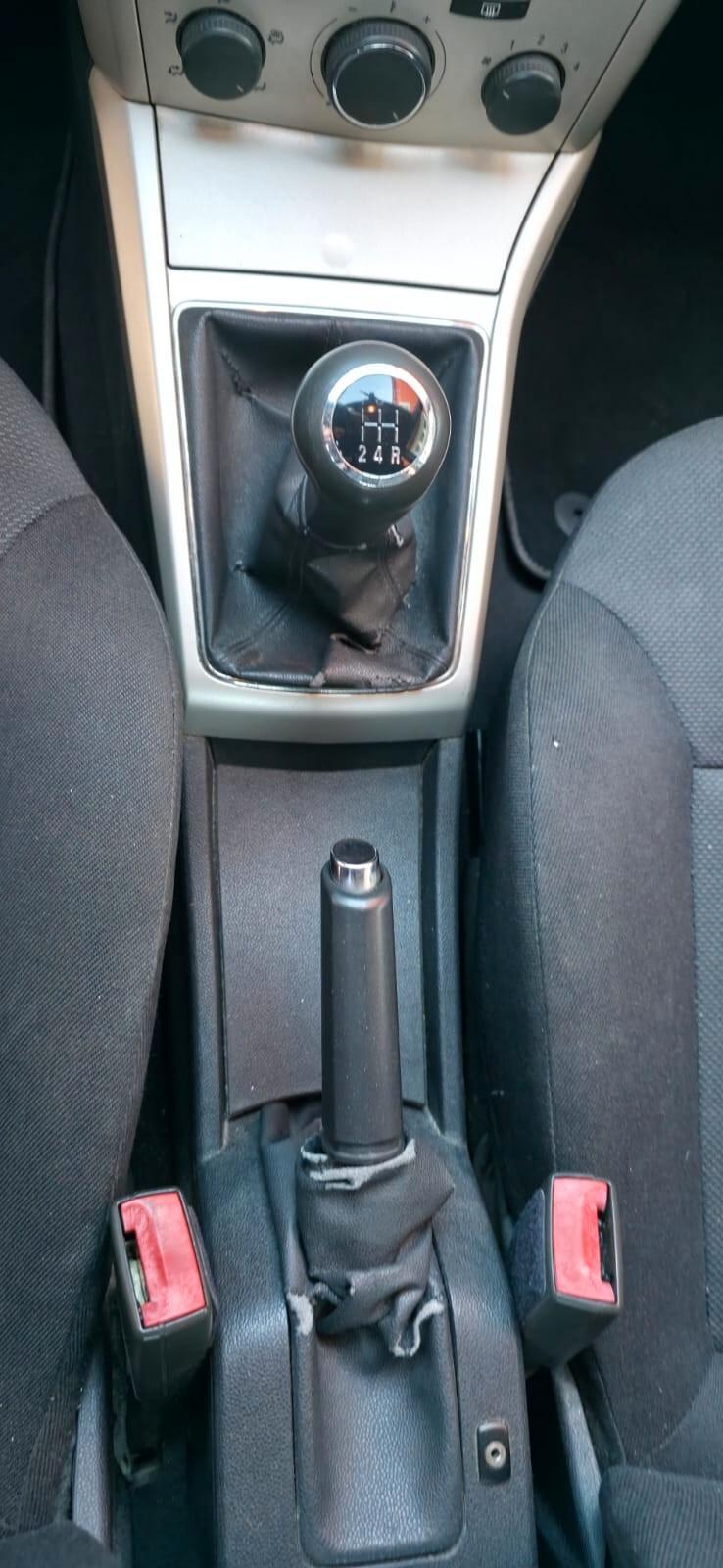 Opel Astra 1.7 CDTI 101CV 5 porte Cosmo neop