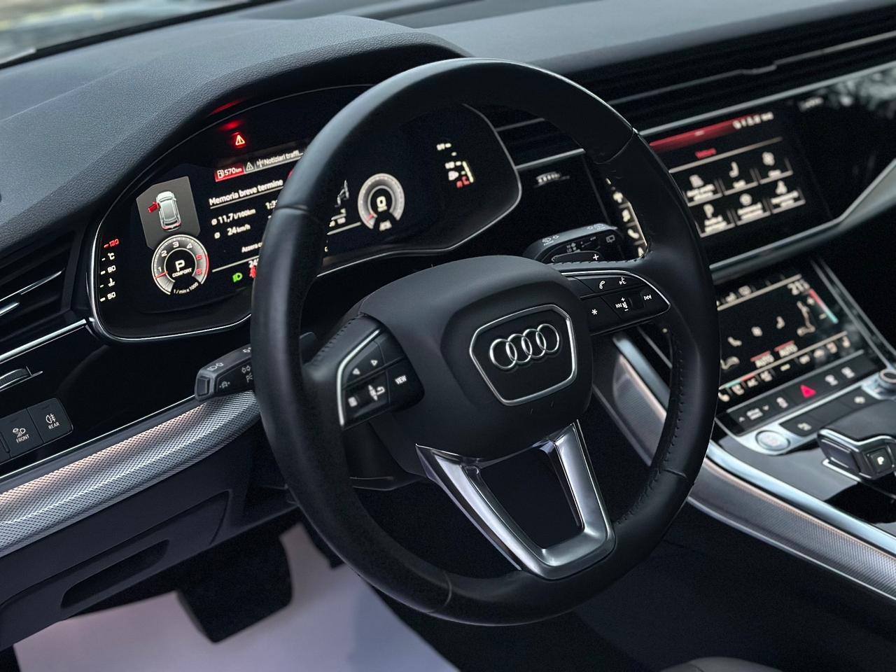 Audi Q8 45 TDI quattro tiptronic Sport