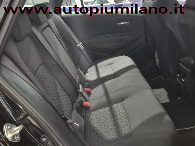 TOYOTA Corolla Touring Sports 1.8 Hybrid Business Tech