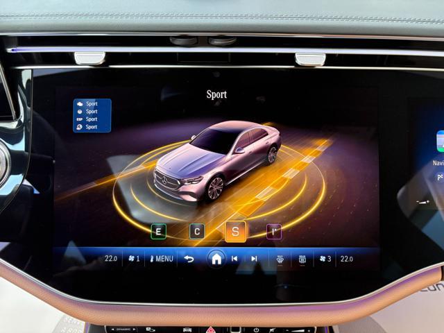 MERCEDES-BENZ E 220 d Mild hybrid 4Matic AMG Line Premium Plus TETTO