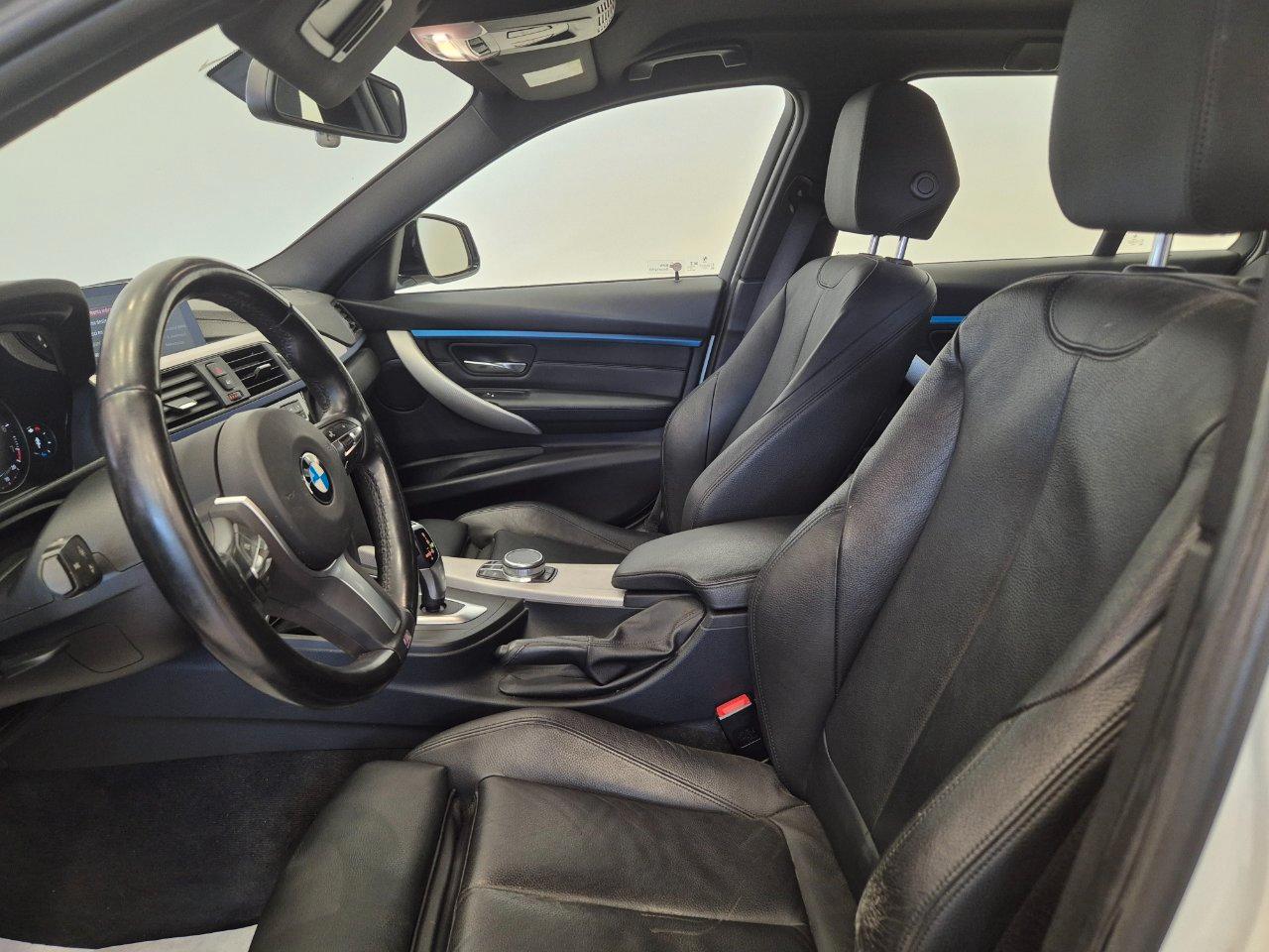 BMW 320 i Touring Msport auto - UNIRPOPRIETARIO - Cruise/Lim - Sens. park.