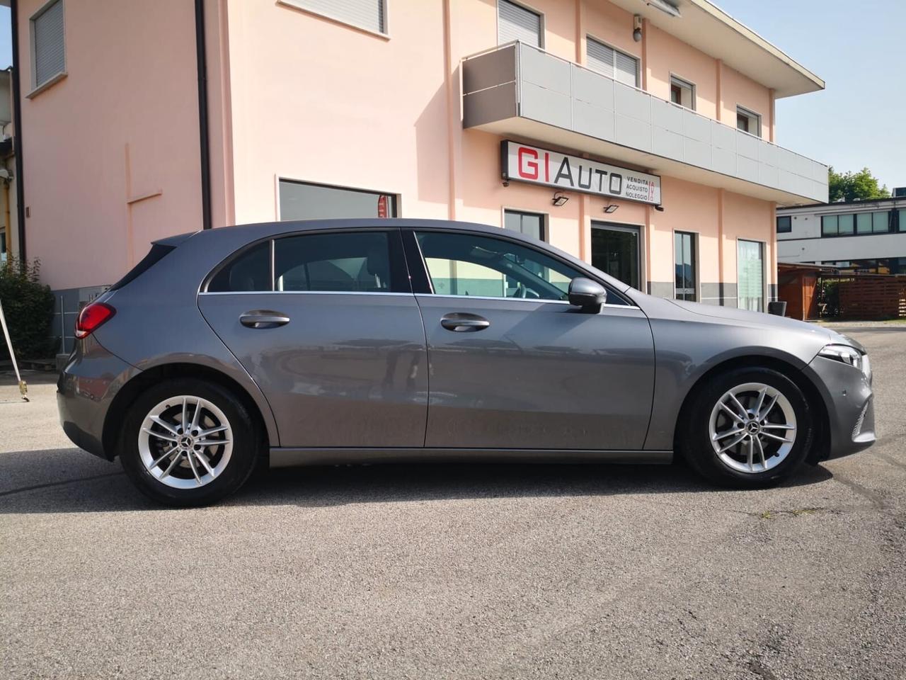 Mercedes-benz A 180 A 180 d Automatic Executive