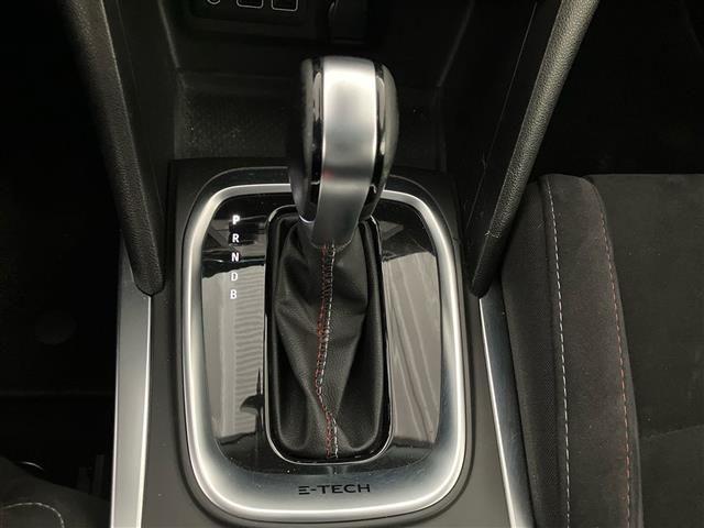 RENAULT Megane Sporter 1.6 E-TECH Plug-in Hybrid RS Line A