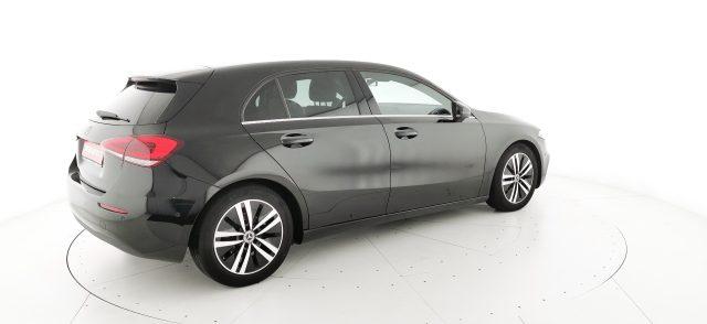 MERCEDES-BENZ A 180 d Business Extra auto