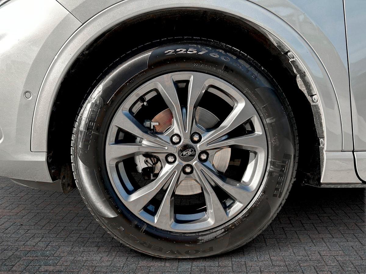 FORD Kuga 2.5 full hybrid ST-Line 2wd 190cv cvt