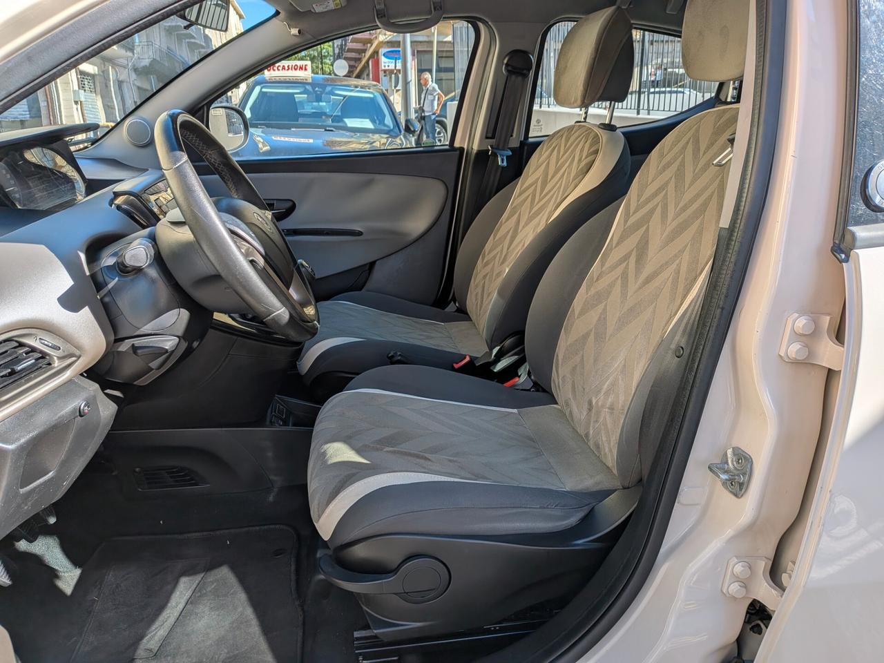 Lancia Ypsilon 1.3 MJT 16V 95 CV 5 porte S&S Platinum