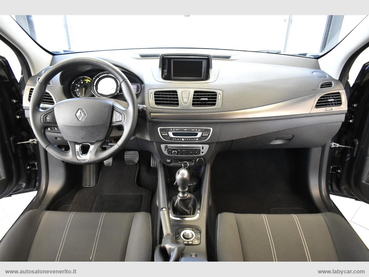 RENAULT Mégane 1.5 dCi 110 CV SporTour Wave